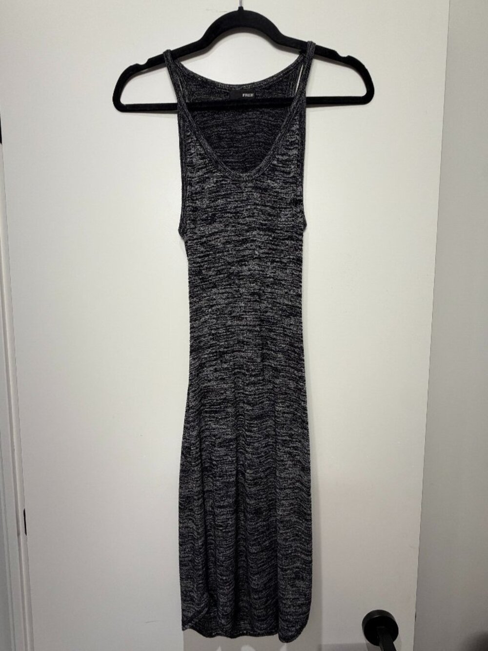 Wilfred Free dress by Aritzia 🤍